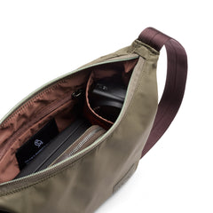 Laneway Crescent Bag 2.5L