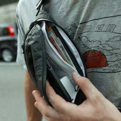 Civic Access Sling 1L CAS1 - ULTRA Black Magic + White