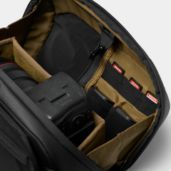 MCKINNON Camera Sling