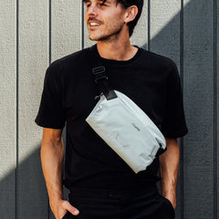 Essentials Sling 4L - Carryology Edition