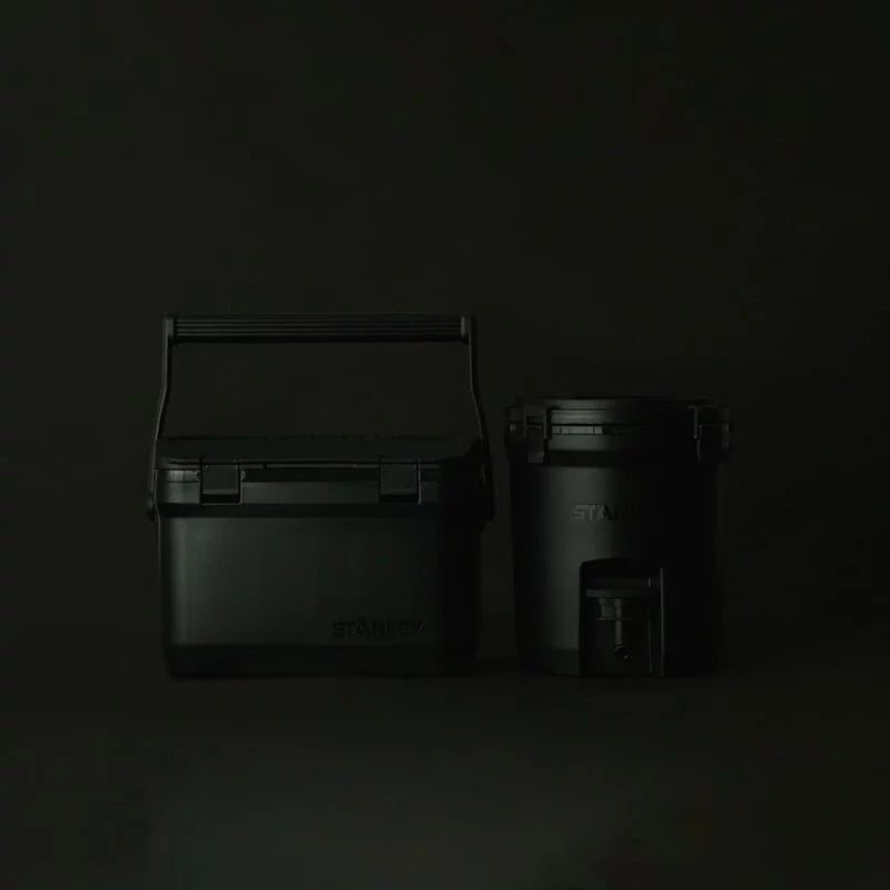 STANLEY ALL BLACK SERIES