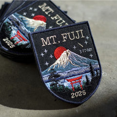 2025 年富士山登頂紀念補丁套裝