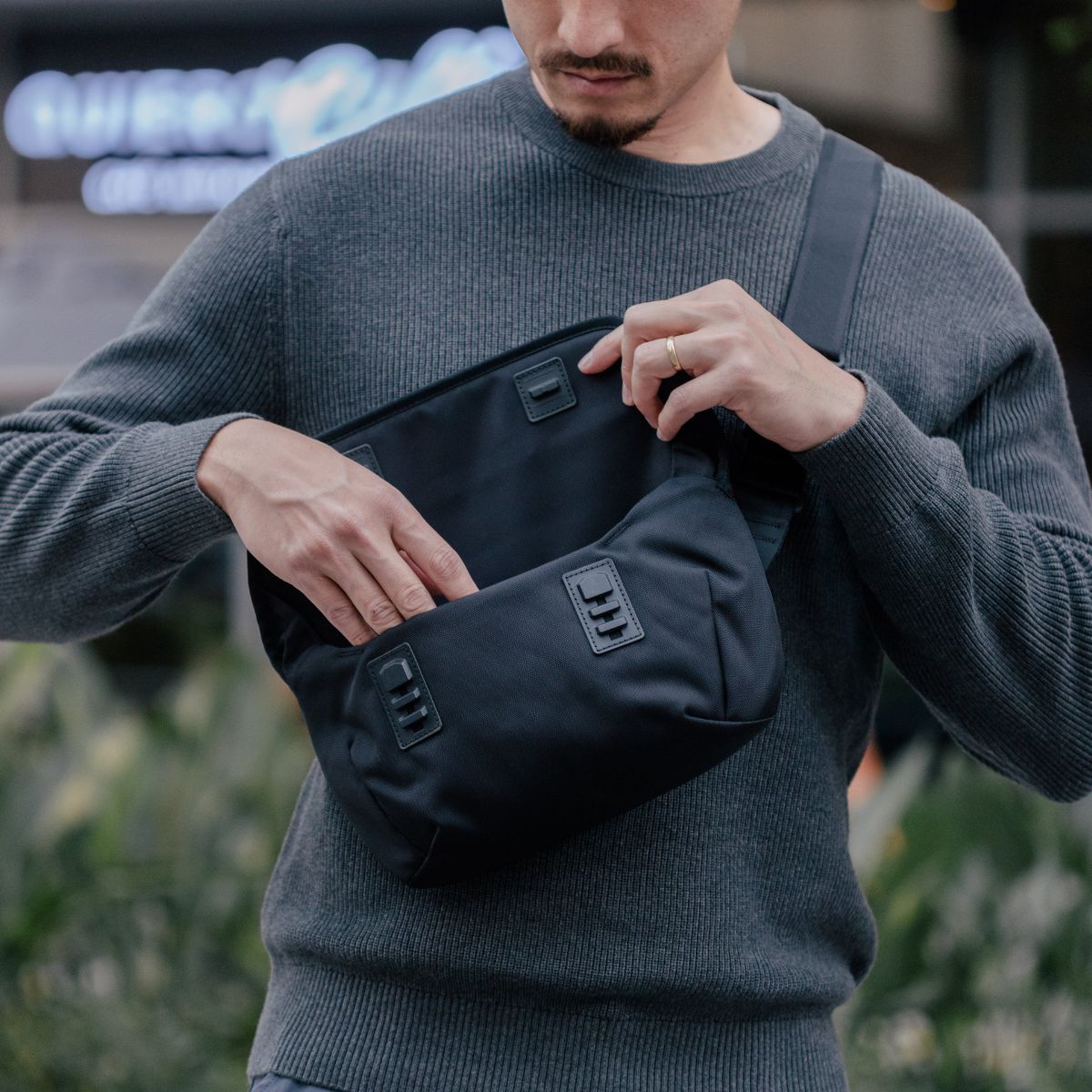 DAYFARER Sling 2L