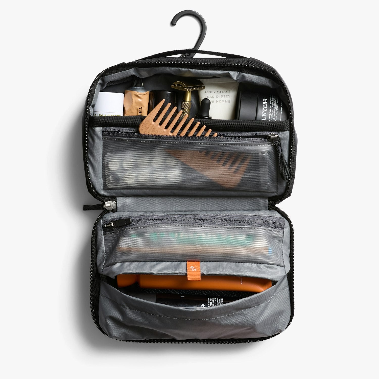 Hanging Toiletry Kit