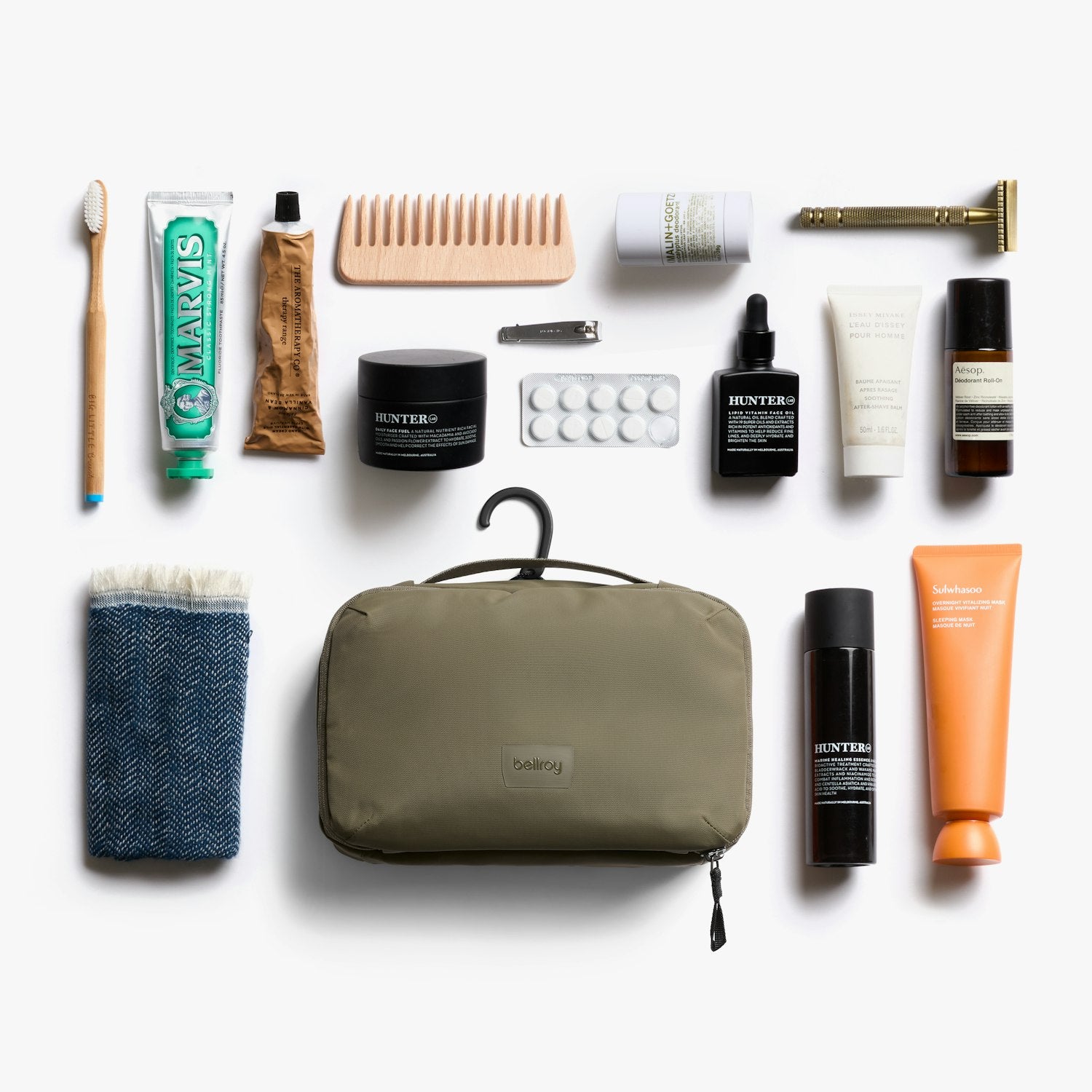 Hanging Toiletry Kit