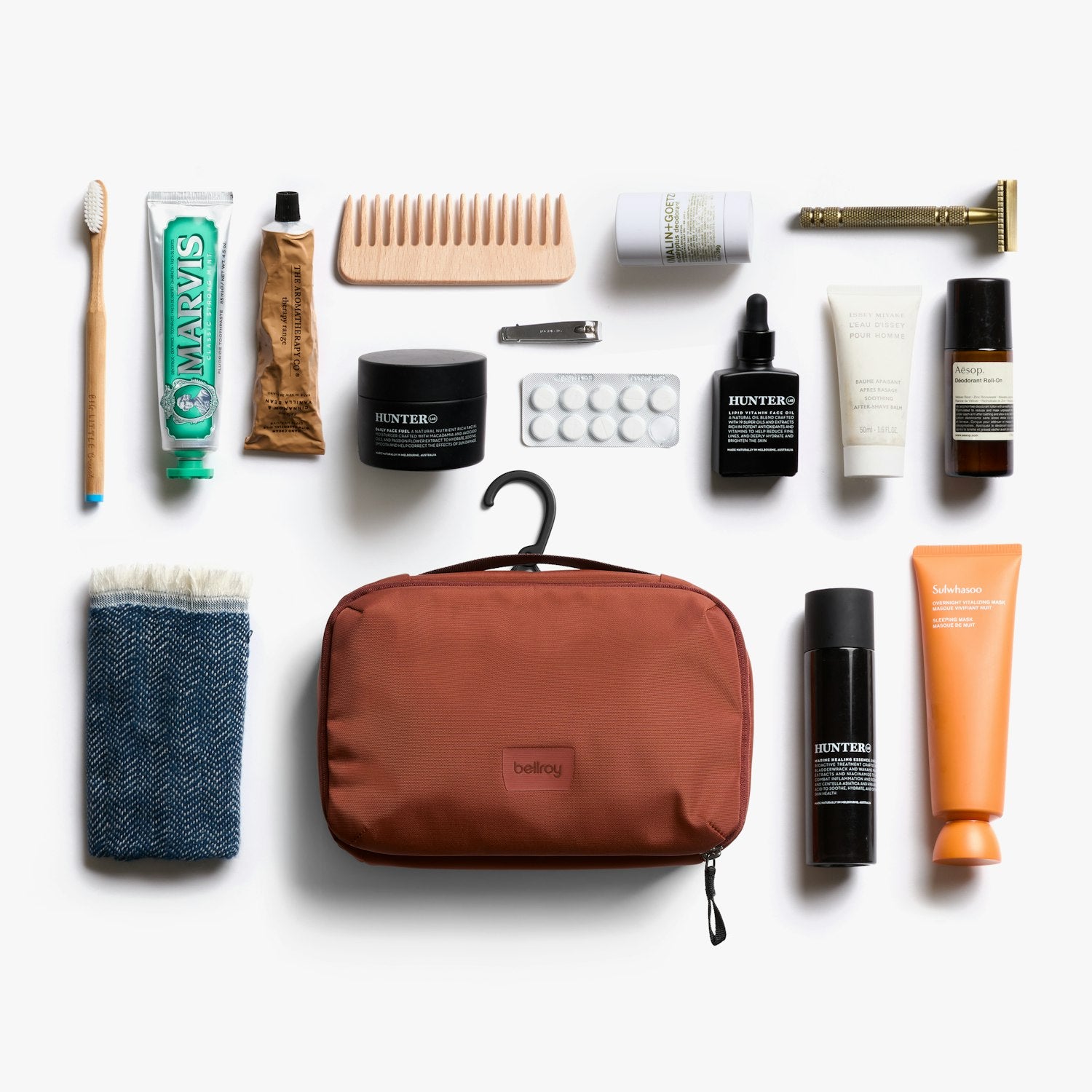 Hanging Toiletry Kit