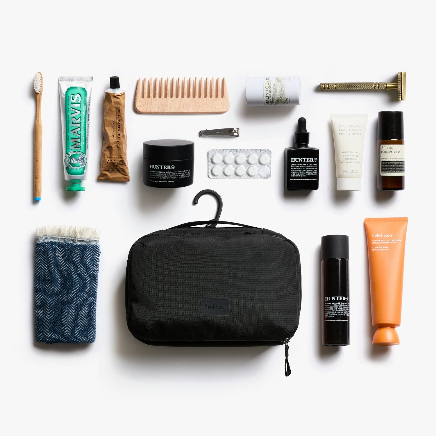 Hanging Toiletry Kit