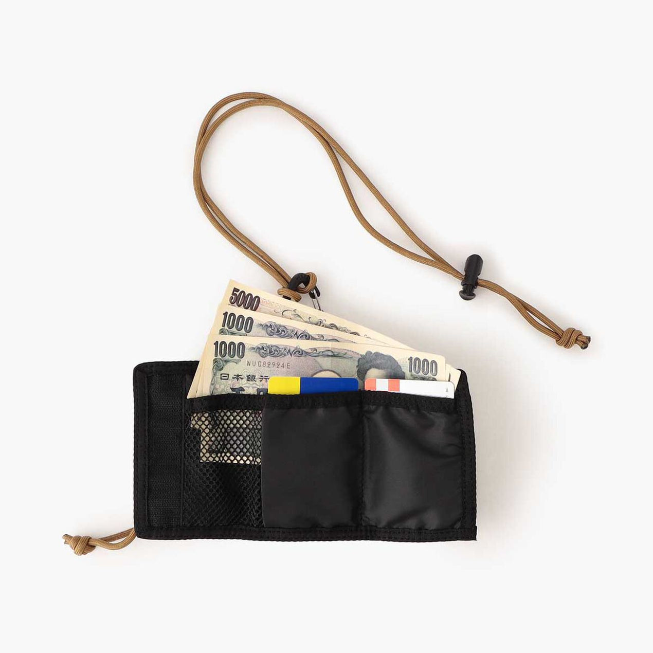 BRIEFING OUTDOOR – Suburban