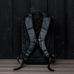 EVERGOODS x Carryology | A Griffin for the Ages - Civic Panel Loader 24L (CPL24)