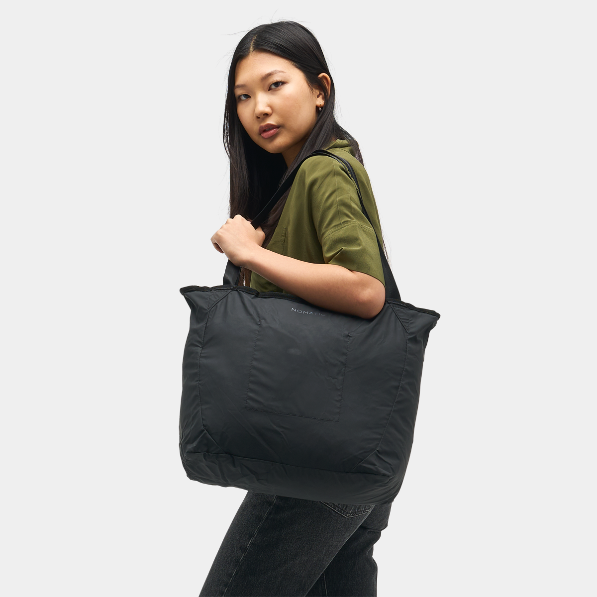 Nomatic Navigator Collapsible Tote 28L Suburban